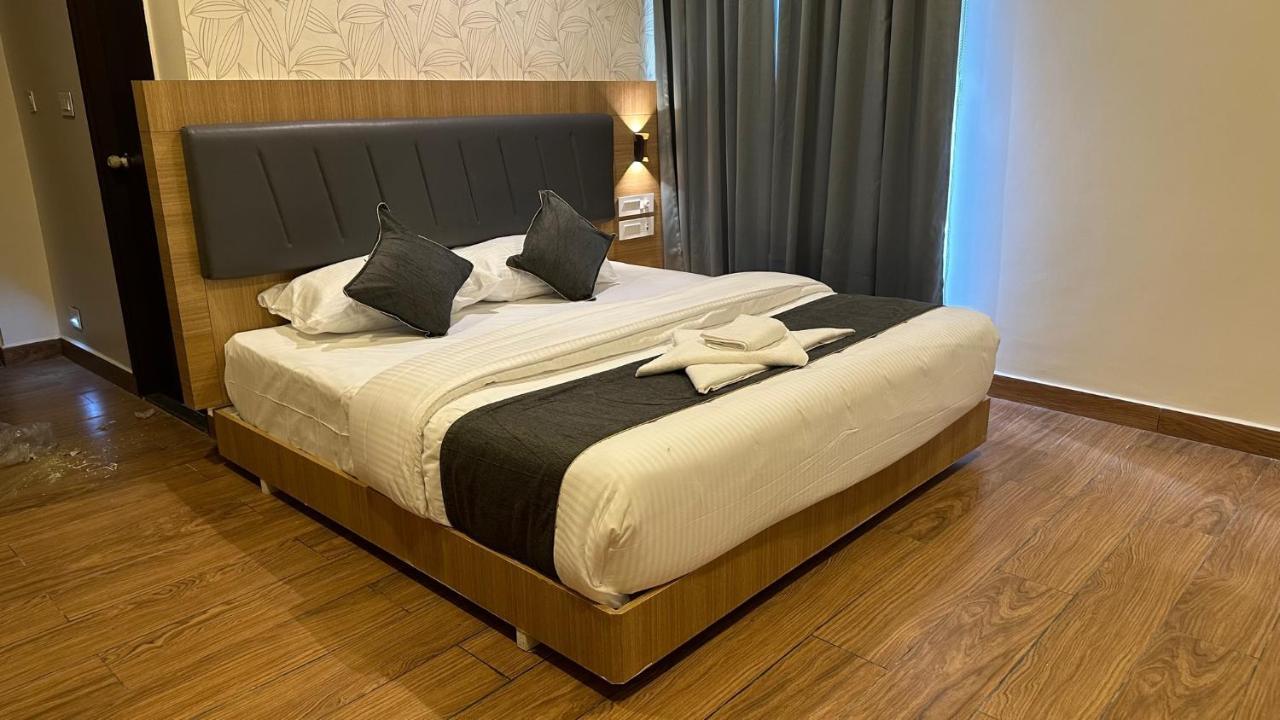 Kvp Golden Inn Tirupati Eksteriør billede