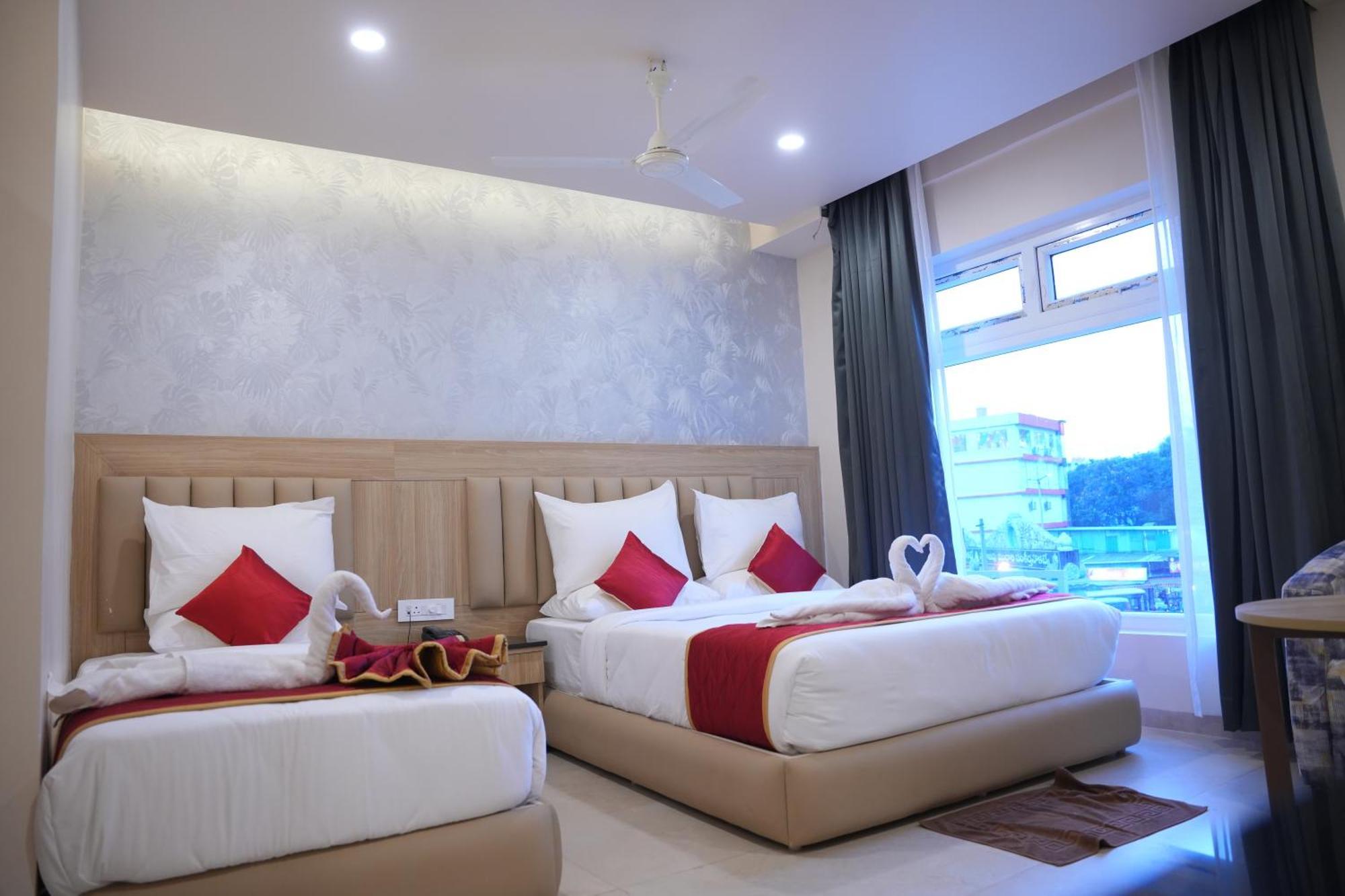 Kvp Golden Inn Tirupati Eksteriør billede