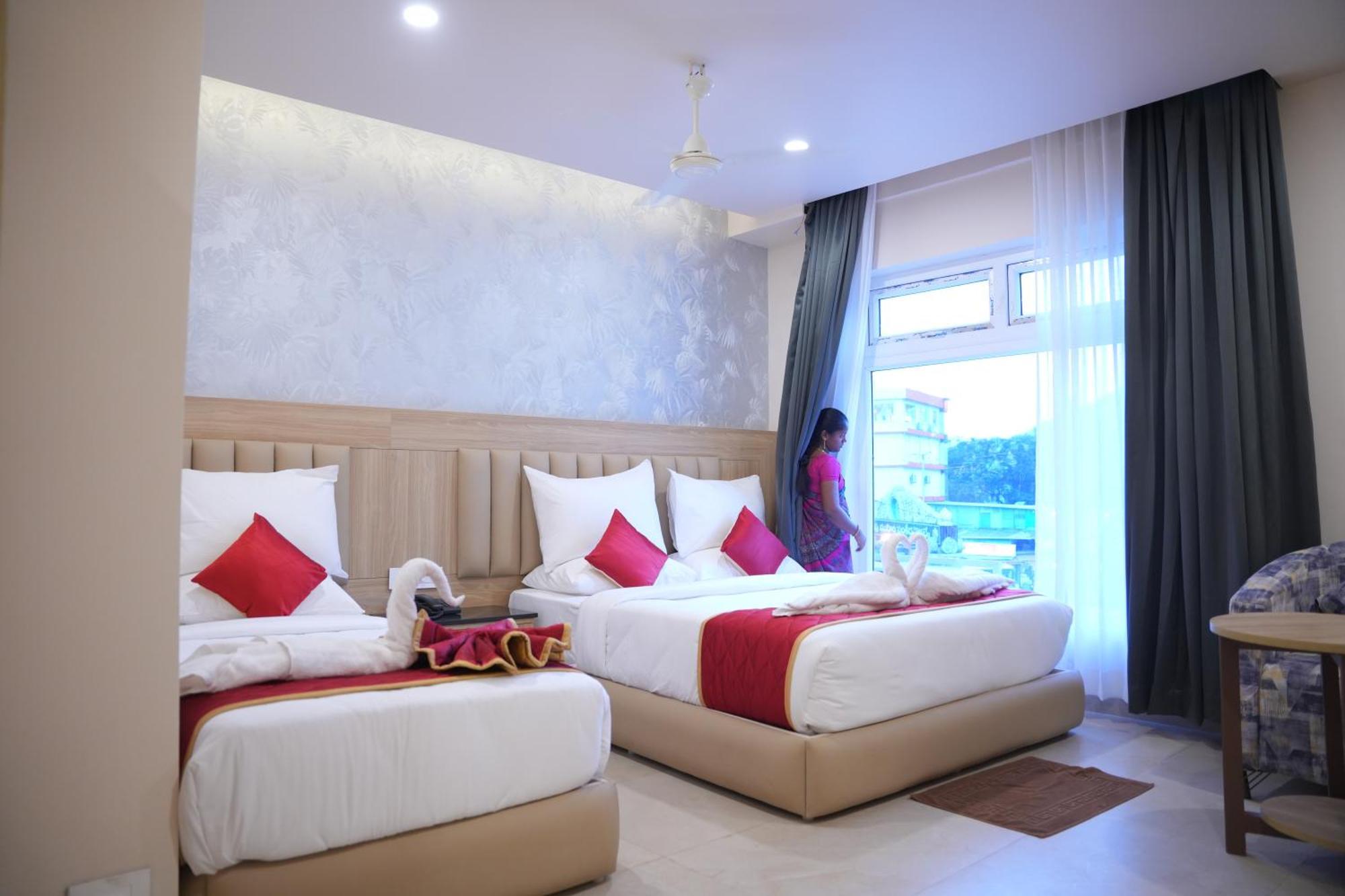 Kvp Golden Inn Tirupati Eksteriør billede