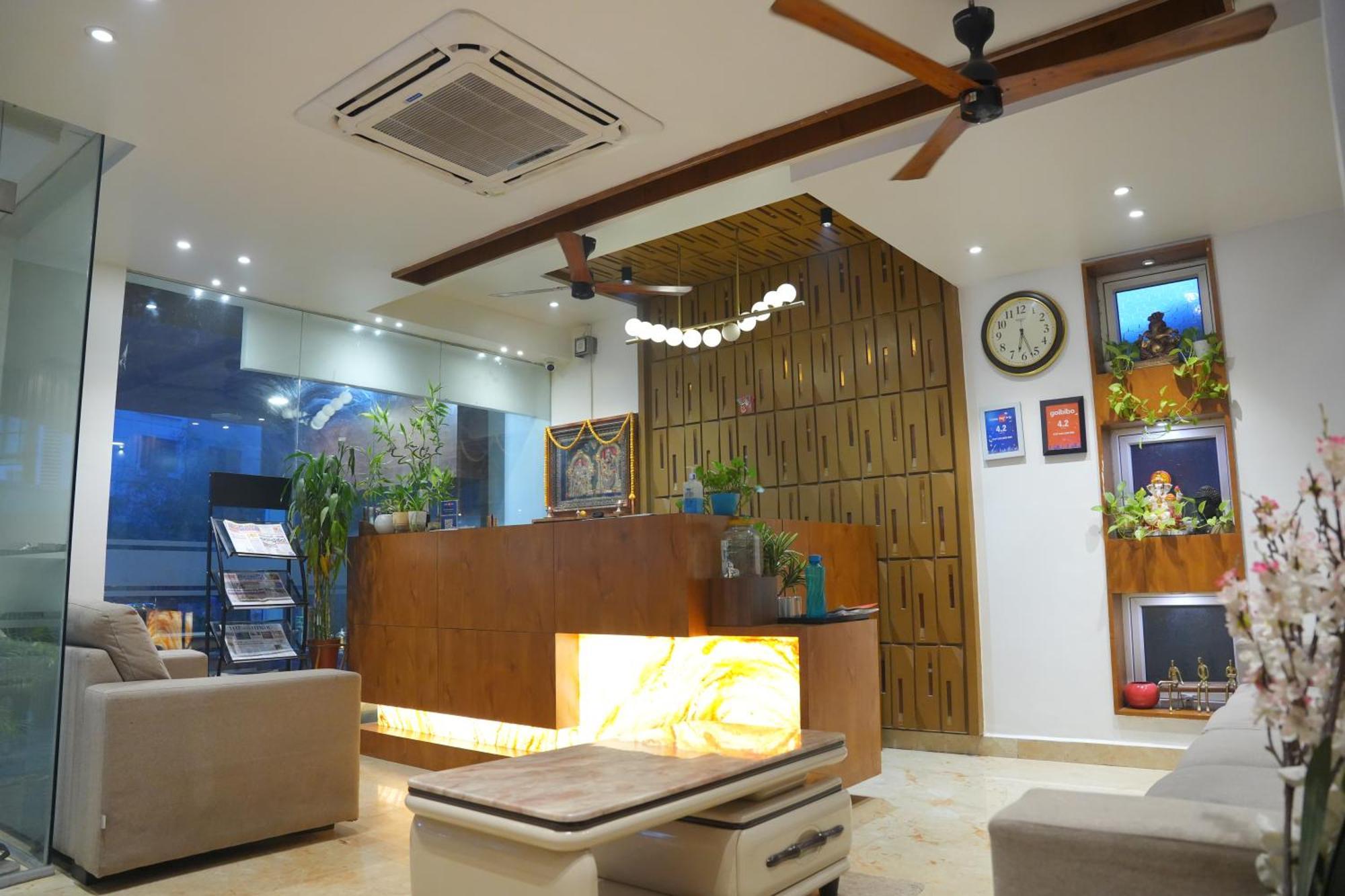 Kvp Golden Inn Tirupati Eksteriør billede